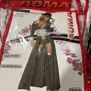 Women’s sexy gangsta costume.  Perfect for your next Halloween event